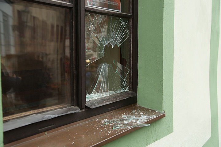 A2B Glass are able to board up broken windows while they are being repaired in Thelwall.